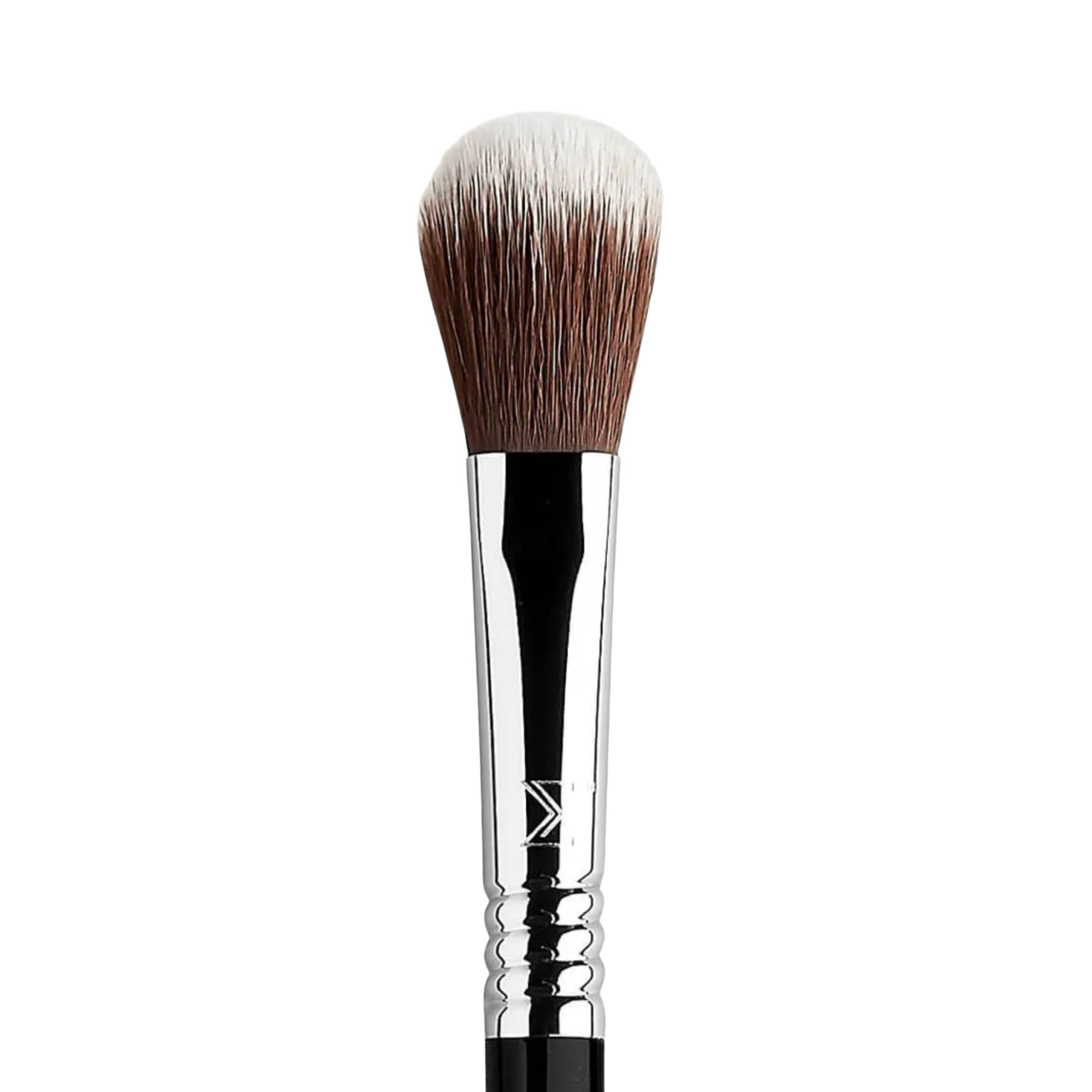 SIGMA F03 High Cheekbone Highlighter Brush